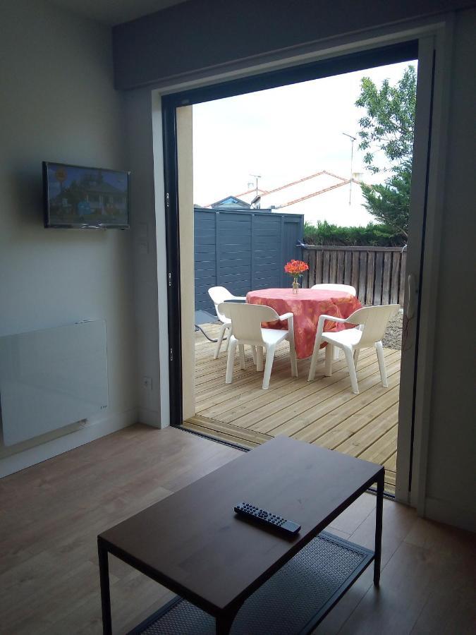 Apartament Au Refuge Des Farfas Saint-Paul-en-Pareds Zewnętrze zdjęcie