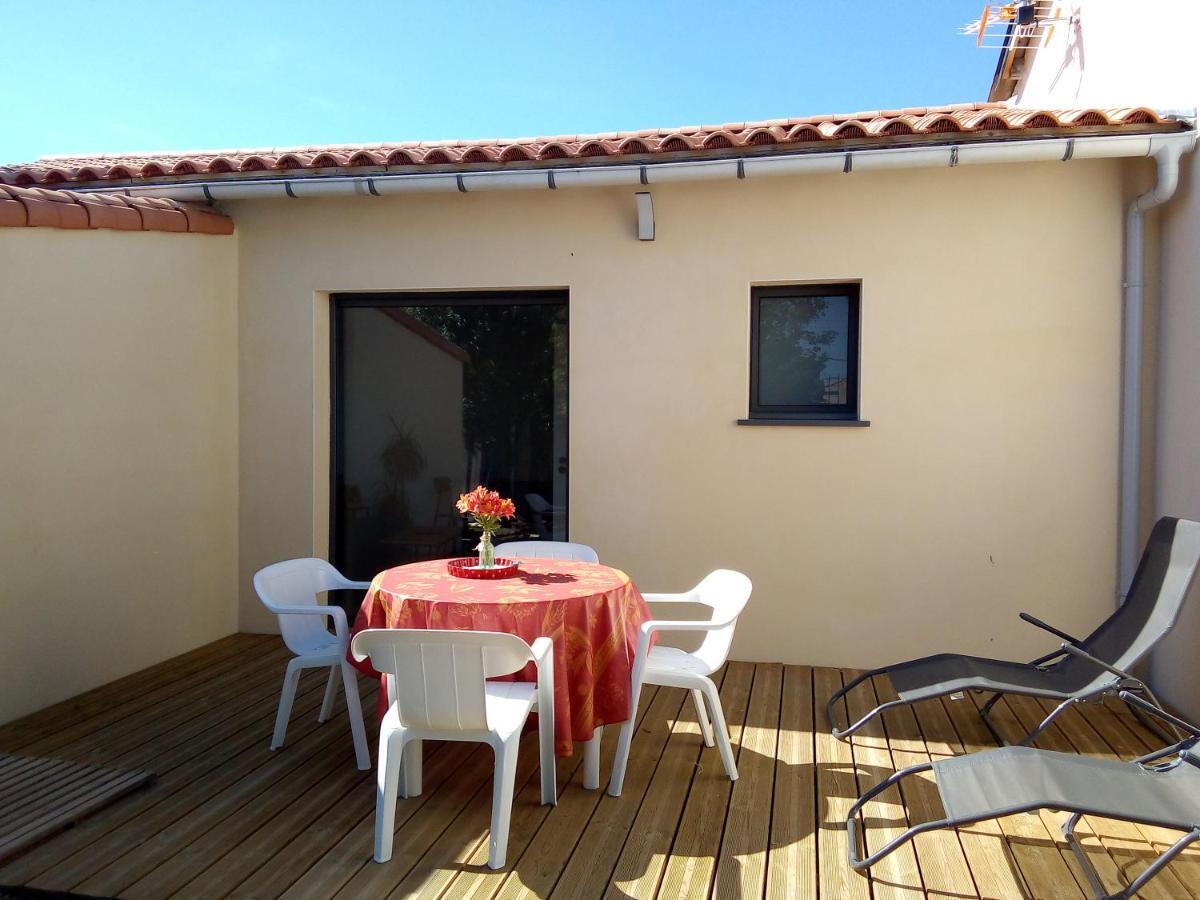 Apartament Au Refuge Des Farfas Saint-Paul-en-Pareds Zewnętrze zdjęcie
